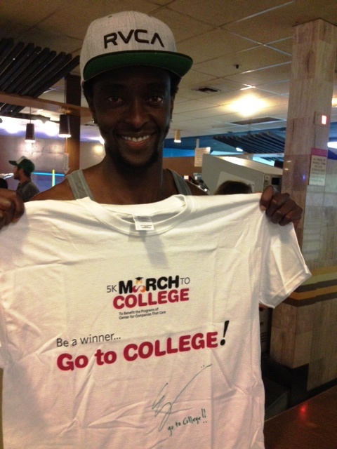 Edi_Gathegi_T-Shirt